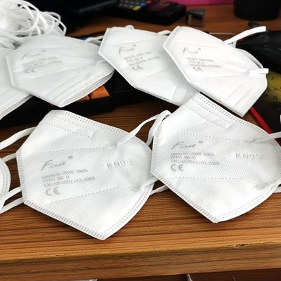 深圳厂家口罩激光喷码打码机 紫外流水线打标机 3瓦5瓦镭射雕刻机图5