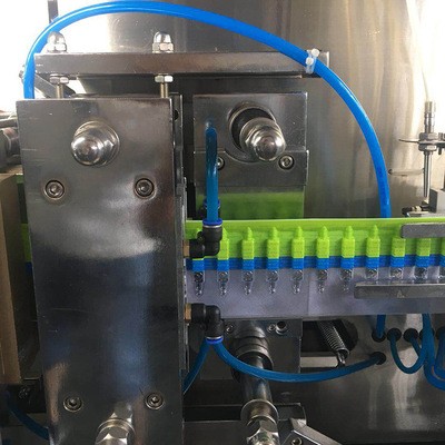 香水食用油润滑油化工等行业的塑料安瓿瓶液体灌装机 上门安装图3