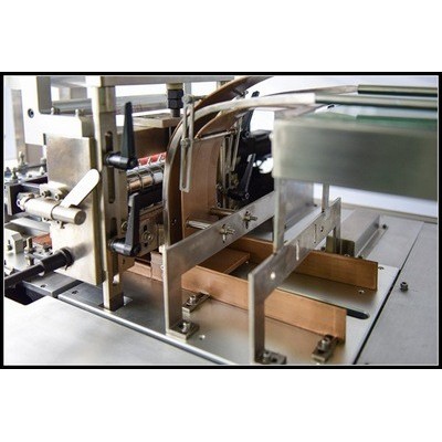 厂家直销USN-260高速全自动纸盒薄膜包装机（烟包机）
