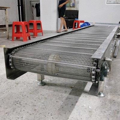厂家定制网状运输带 耐磨损金属网带 工业运输设备专用输送网带图2