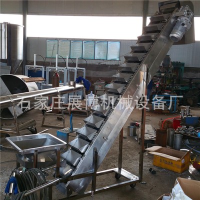 订做不锈钢倾斜斗式提升机食品添加剂挖斗上料机转斗式链条输送机电议图2