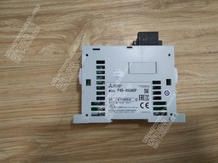 全新原装FX5系列RS-485通信适配器 FX5-485ADP适用于FX5U、FX5UC图3