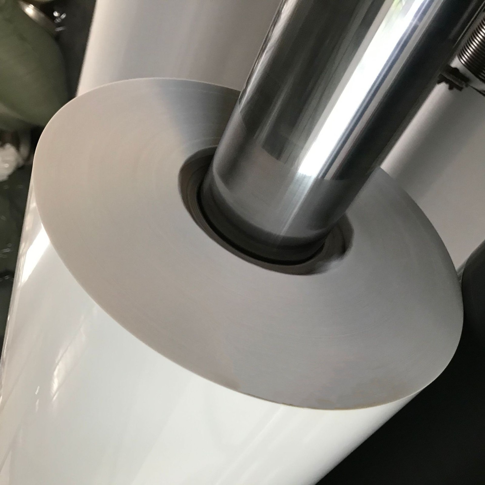 厂家直供乳白pet薄膜 乳白卷膜自动彩印包装食品pet膜乳白色印刷图5