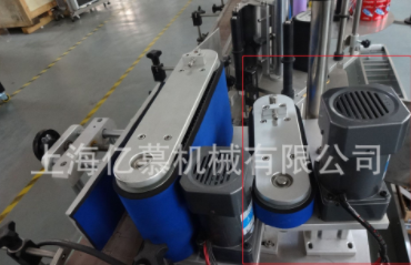 YM510全自动圆瓶不干胶贴标机老干妈护肤品消毒液酒水瓶贴标机图4