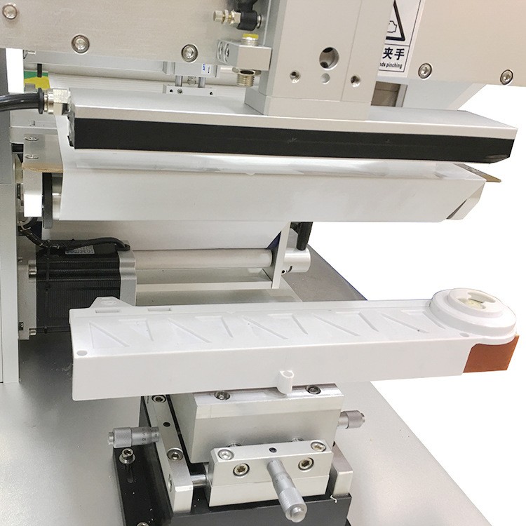 DS-323B半自动贴标机玩具注塑件半自动高精度贴纸机贴标签机价格图3