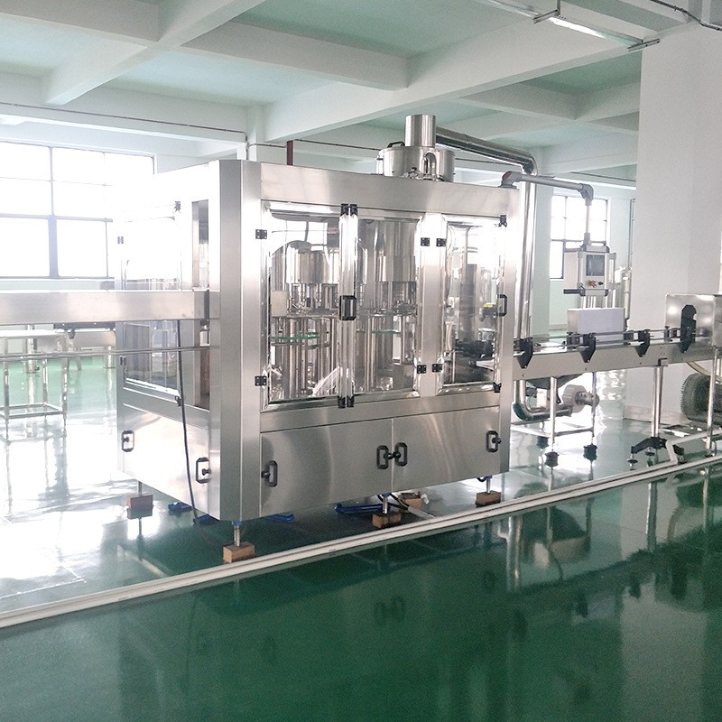 小瓶灌装机三合一全自动灌装设备液体饮料纯净水灌装生产线定制图4