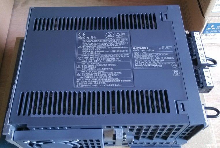 三菱伺服驱动器 MR-J4-350A 放大器 全新原装现货特价图3