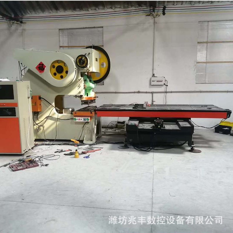 山东机床生产冲床数控送料机 板材冲压数控送料平台 伺服送板设备图1