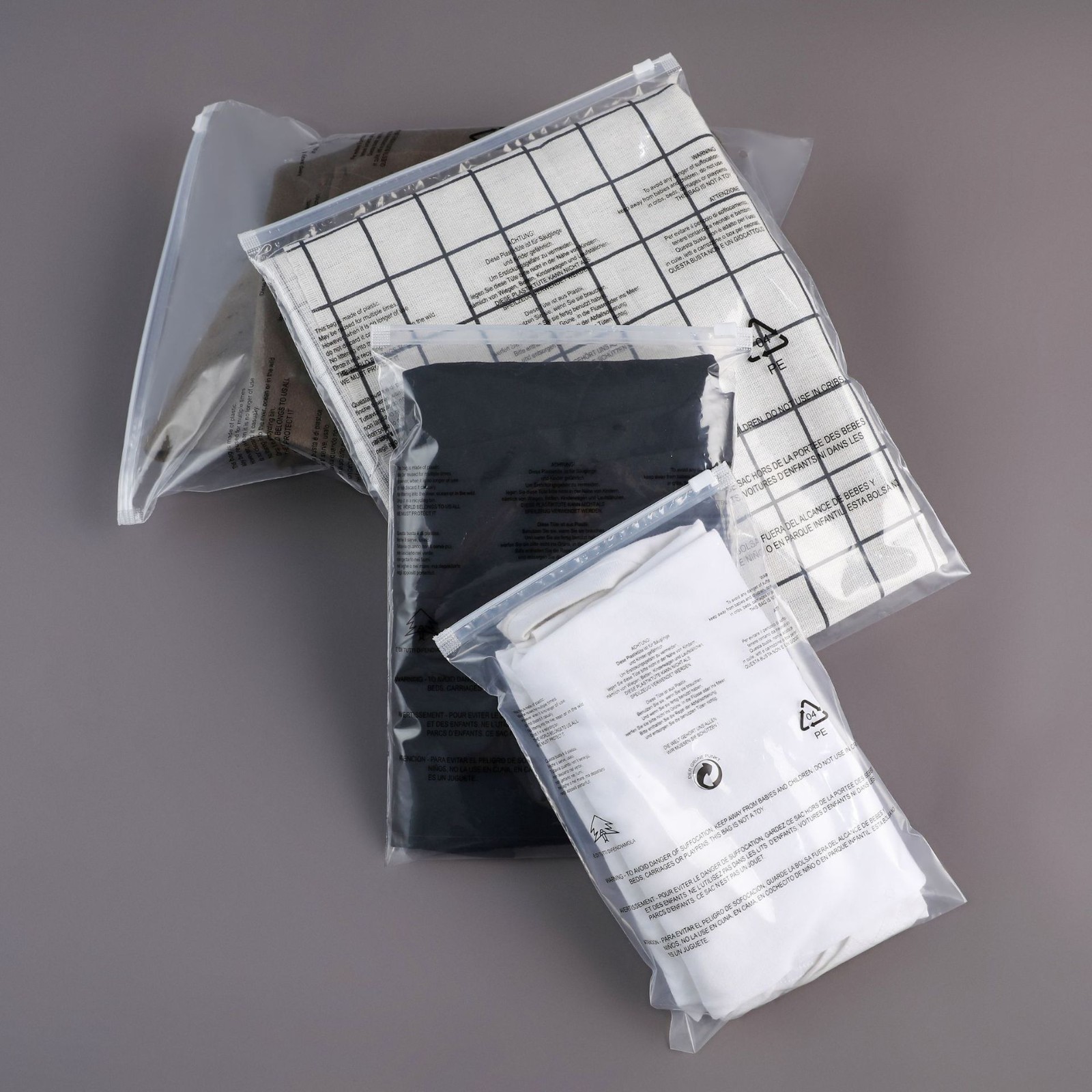 警示语包装袋 外贸警告语服装包装袋 磨砂自封袋拉链袋批发图2