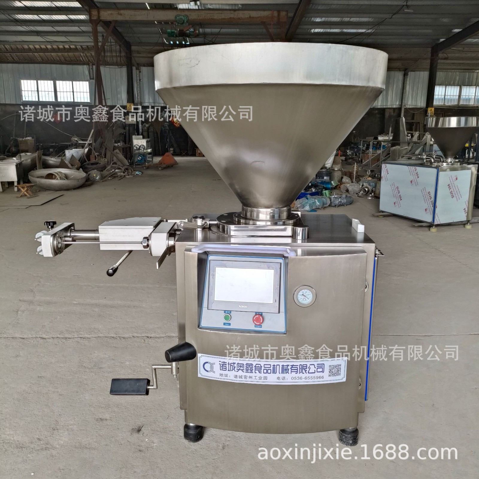 全自动香肠灌装机 火腿肠红肠灌肠机 真空灌装机 定量扭结灌肠机图2