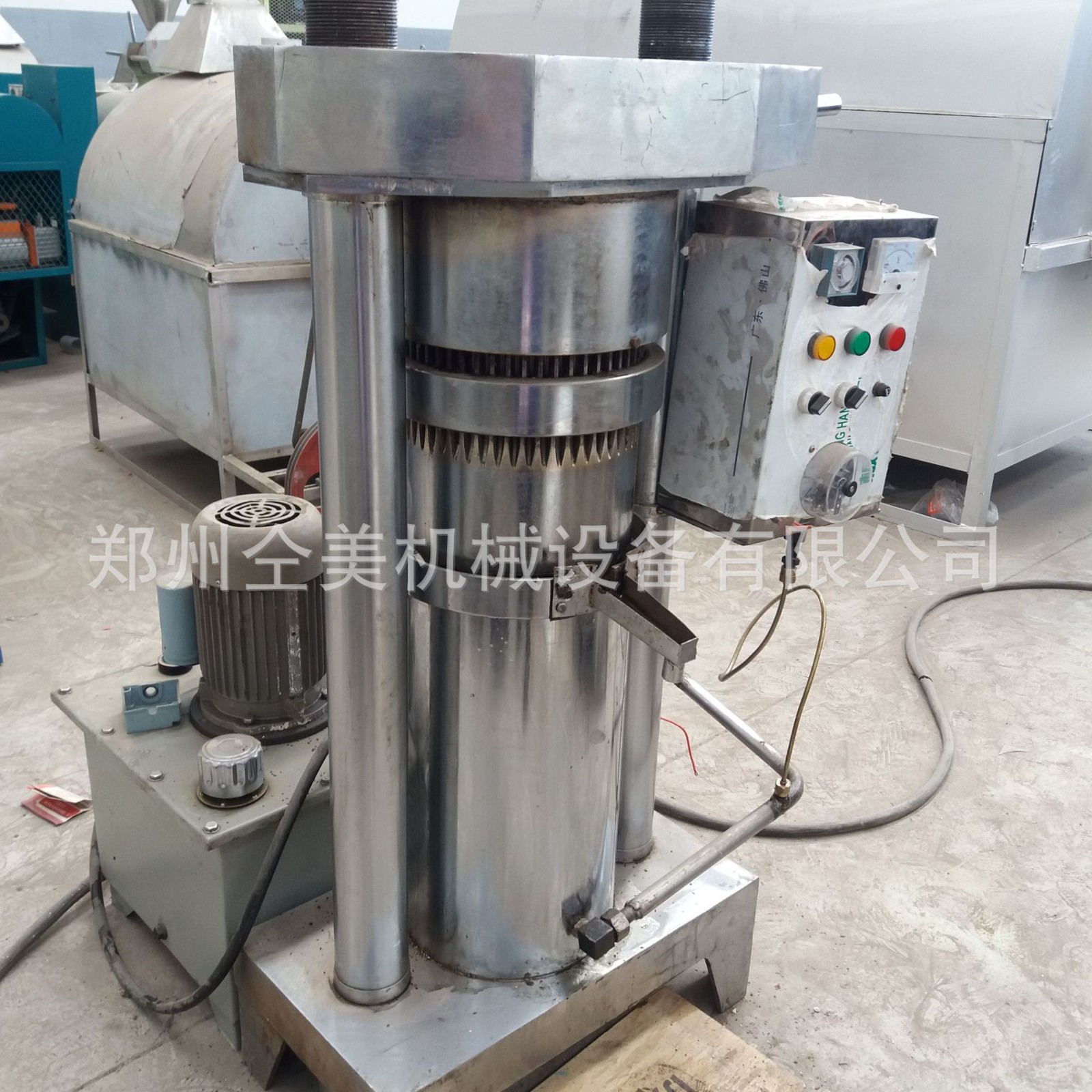立式芝麻香油机 180型花生核桃榨油机 油坊功能液压榨油机图3