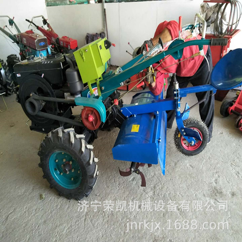 电启动手扶机