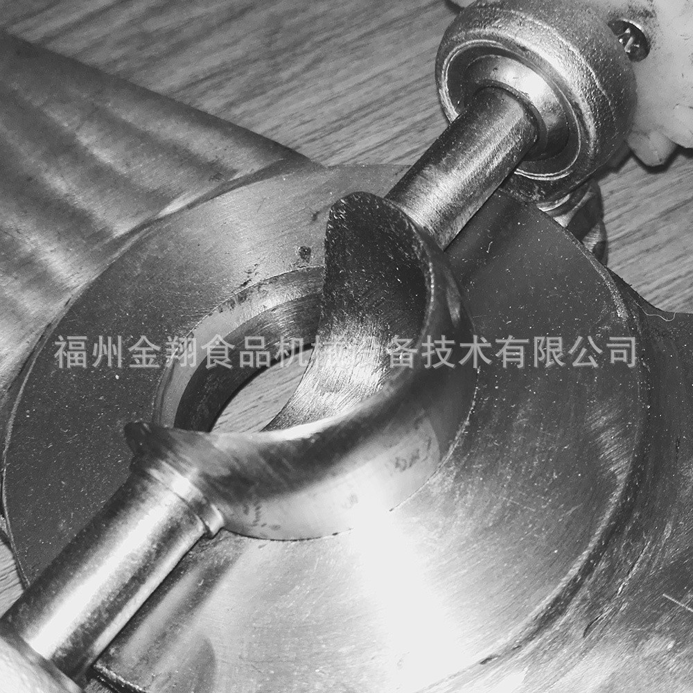 厂家直销冷冻食品 成型机 挖刀贡丸成型机 牛肉丸机 挖勺式成型机图5