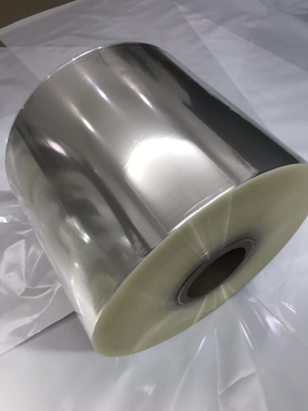 厂家供应OPP烟包膜 2.1c烟包膜 OPP双面热封膜 化妆品包装膜图2