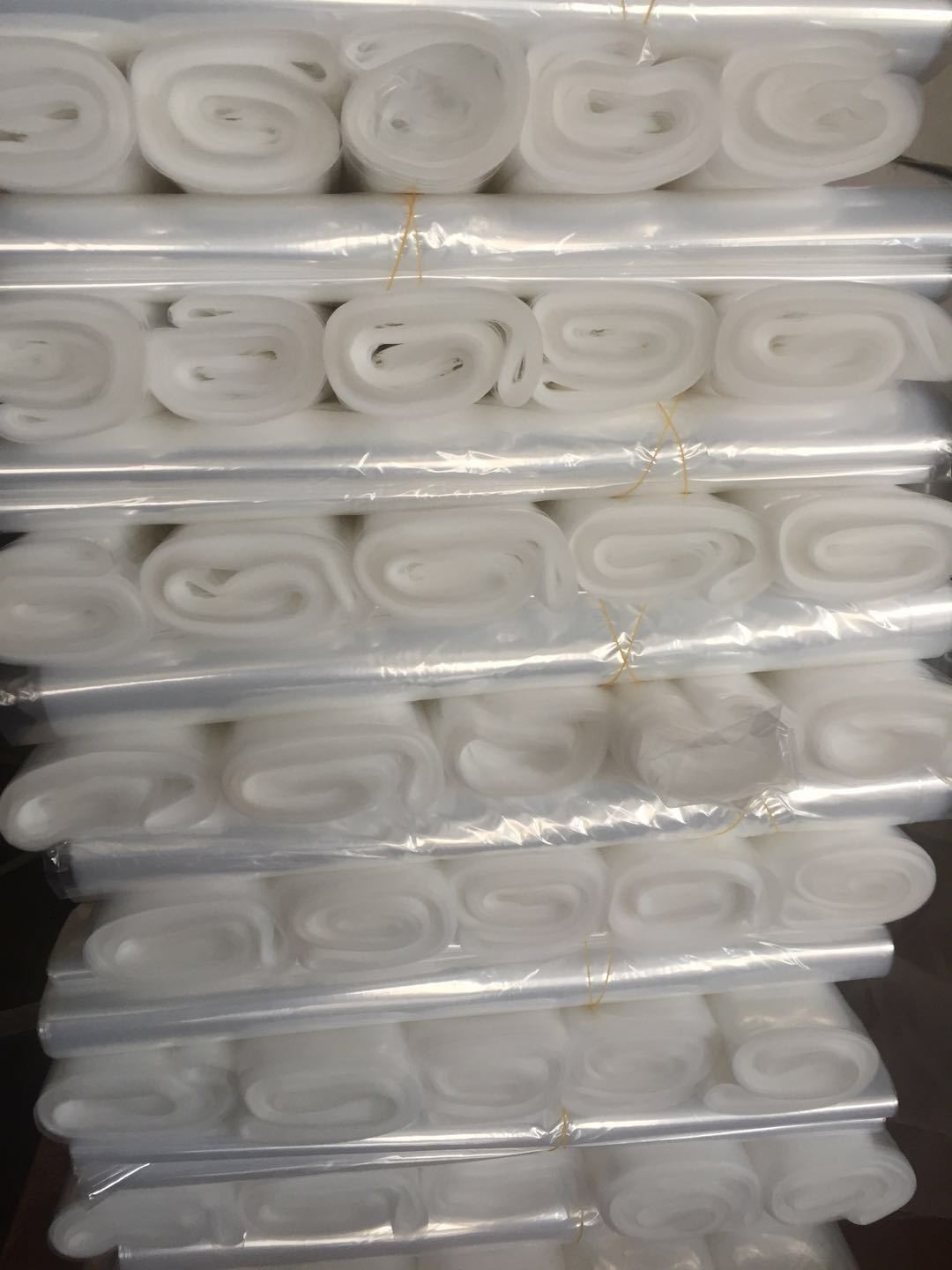 厂家定制PE塑料袋PE服装袋抽空压缩PE塑料袋塑料方体袋插边插底袋图2