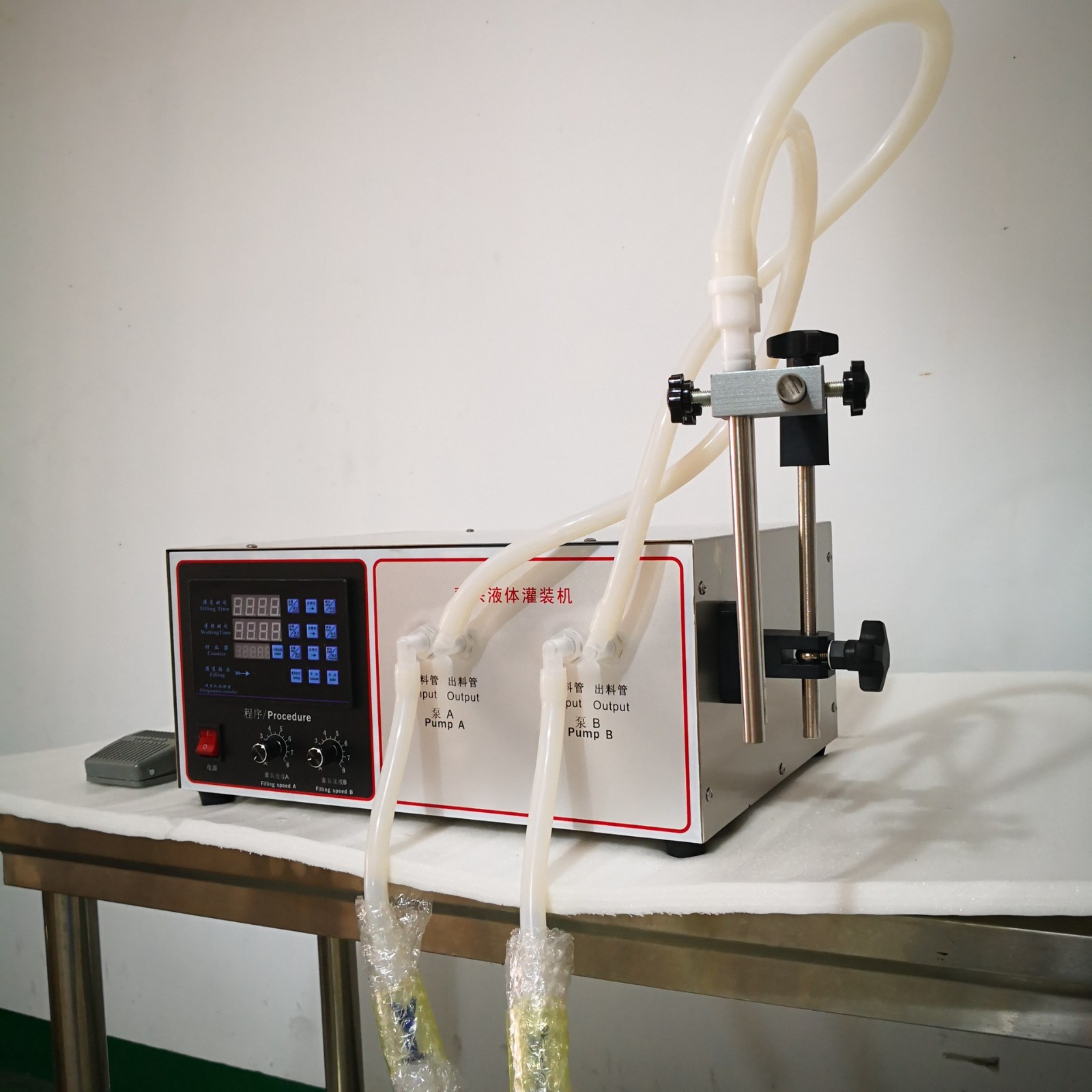 双头大流量防腐液体灌装机农药灌装机洁厕剂灌装机消毒水灌装机图4