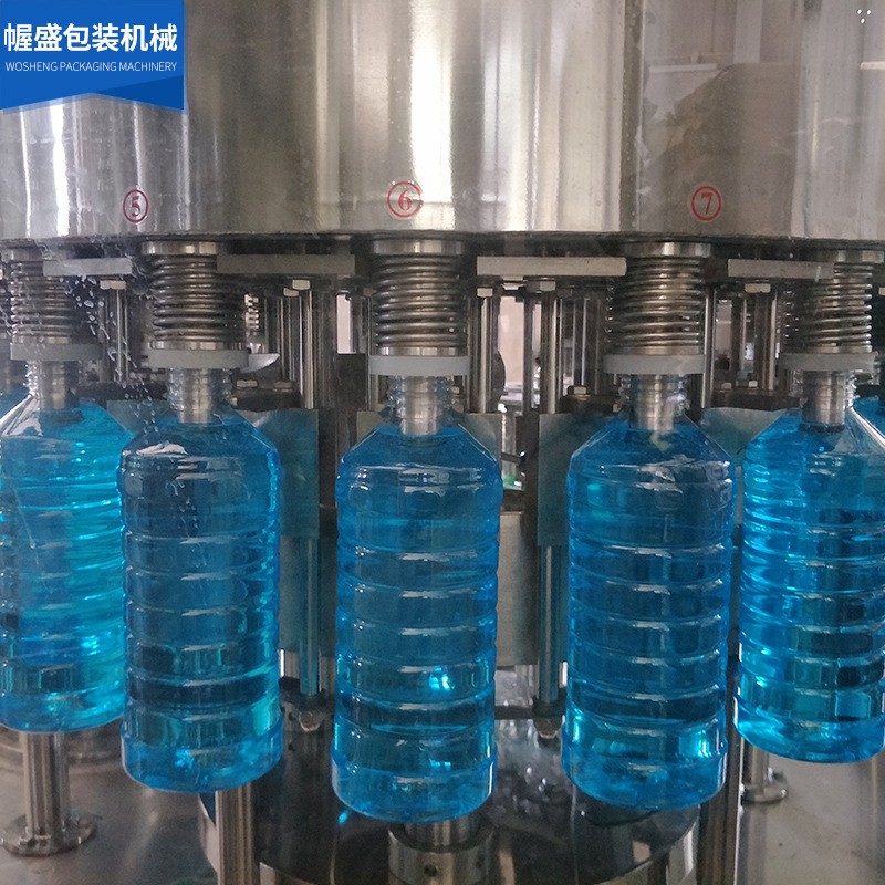 清洁剂玻璃水灌装机厂家直供全自动玻璃水防冻液灌装机生产线设备图4