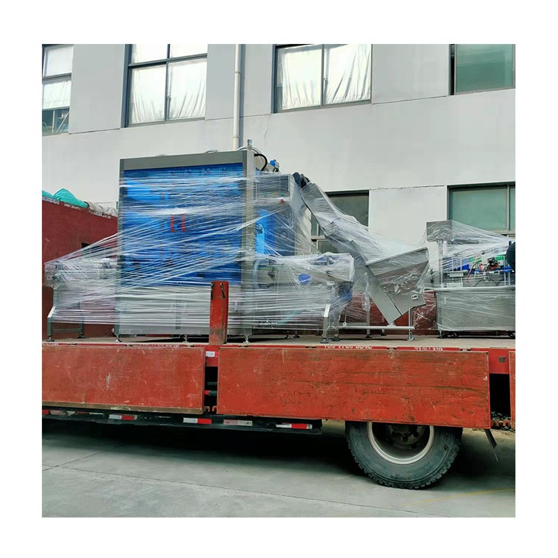 高泡沫液体灌装机全自动饮料灌装机灌装设备食用油灌装三合一产线图5