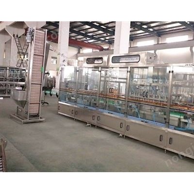 全自动直线灌装机