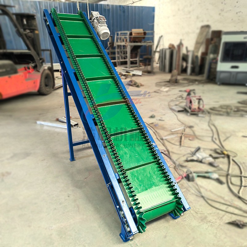 小型皮带爬坡上料机 PVC裙边格挡倾斜传送带图2